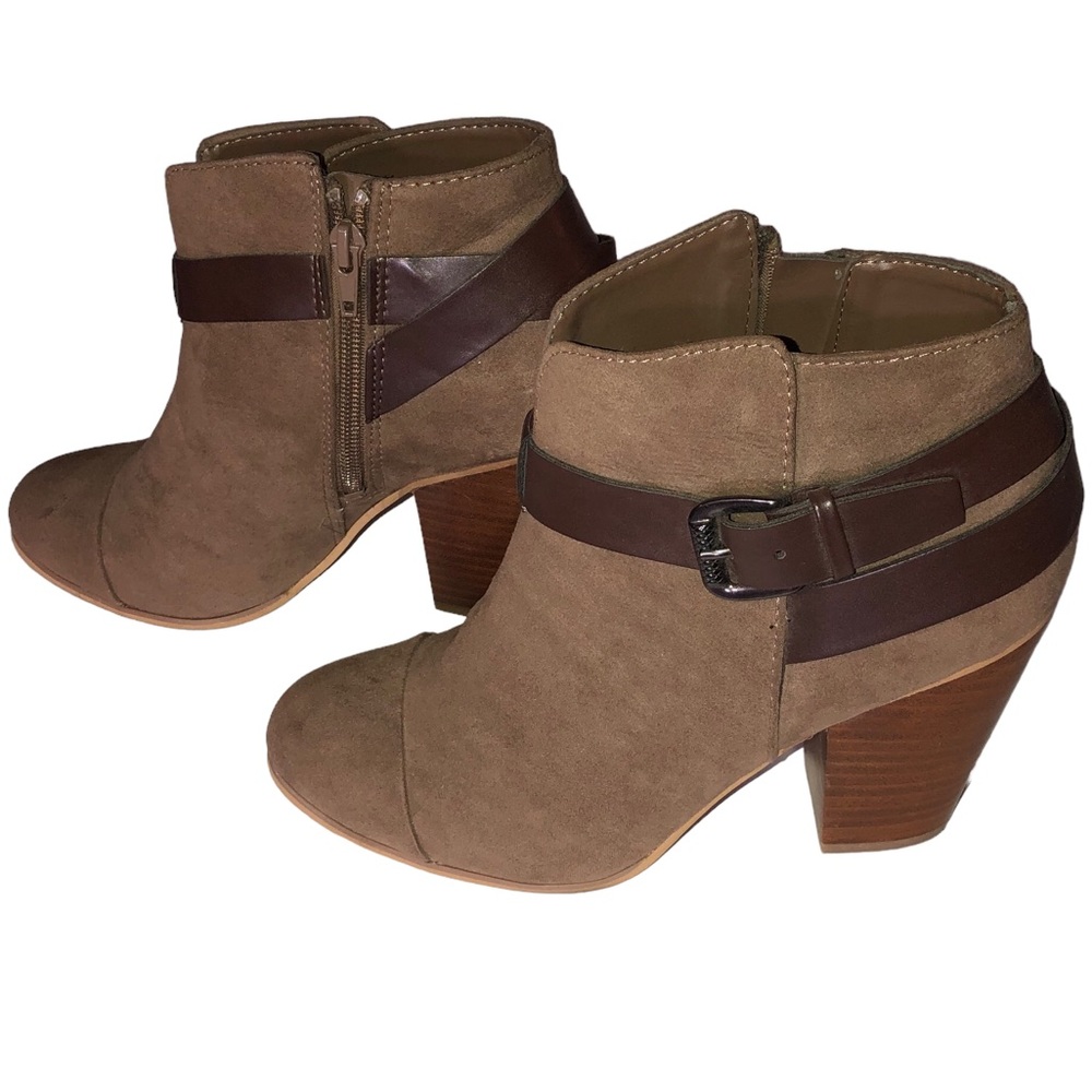 Carlos Santana Boots Faux Suede Leather Moto Western Belt Booties Chunky Heels
